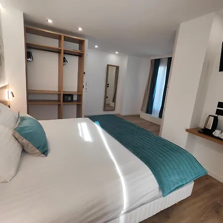 55 Montparnasse Hotel 3*