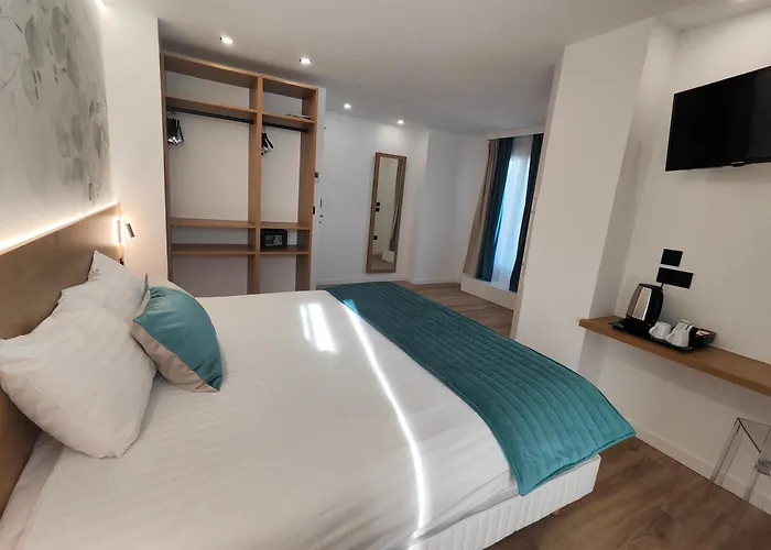 55 Montparnasse Hotel 3*