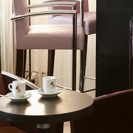55 Montparnasse Hotel 3*