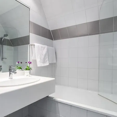 55 Montparnasse Hotel 3*