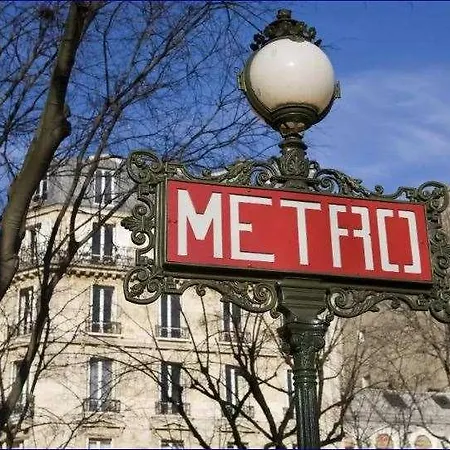 55 Montparnasse Hotel