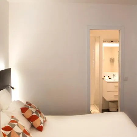 55 Montparnasse 3* Paris