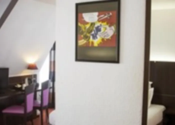 55 Montparnasse Hotel