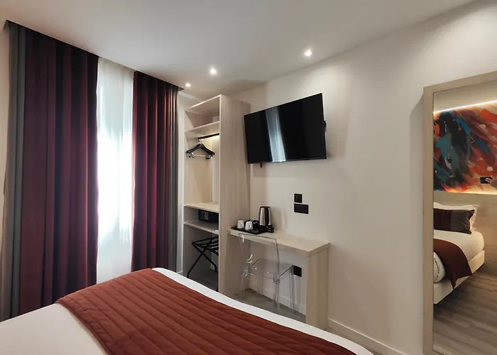 55 Montparnasse Hotel