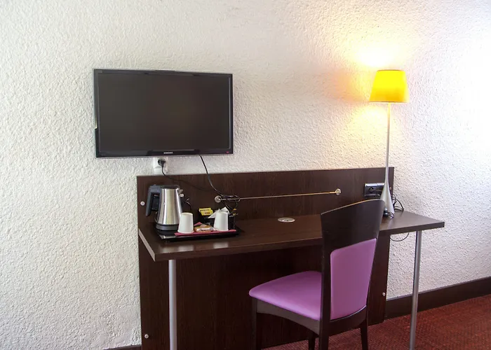 55 Montparnasse Hotel