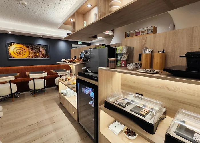 55 Montparnasse Hotel 3*